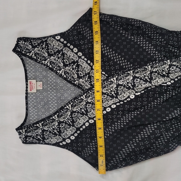 Mossimo black short romper sz Small - Picture 5 of 9